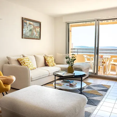 Maxime Apartment *